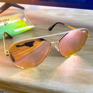 QUAY Hold Please Sunnies